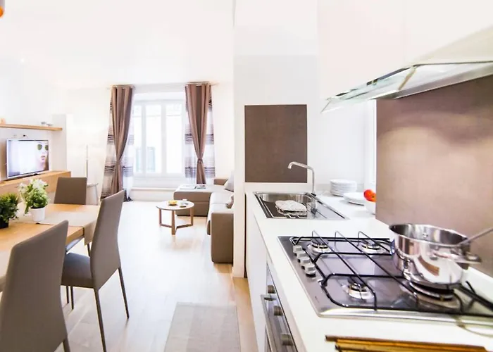 Grand Master Guest house
